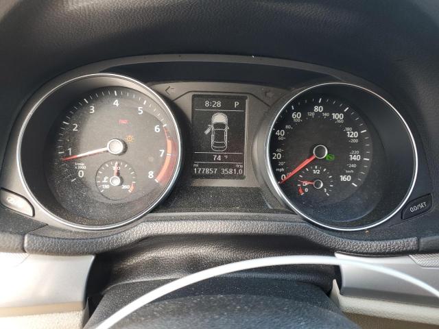 1VWAT7A36HC003571 - 2017 VOLKSWAGEN PASSAT S WHITE photo 9