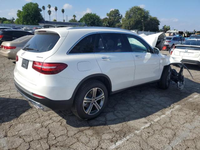 WDC0G4KB9JV111470 - 2018 MERCEDES-BENZ GLC 300 4MATIC WHITE photo 3