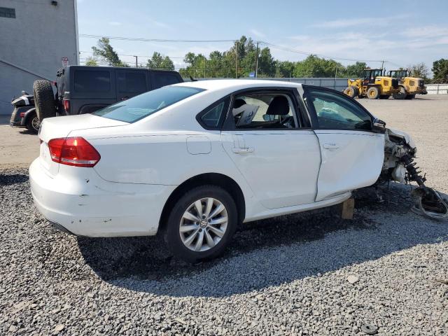 1VWAP7A33CC009941 - 2012 VOLKSWAGEN PASSAT S Weiß Foto 3