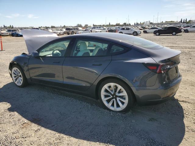 5YJ3E1EA4MF908741 - 2021 TESLA MODEL 3 灰色 照片 2