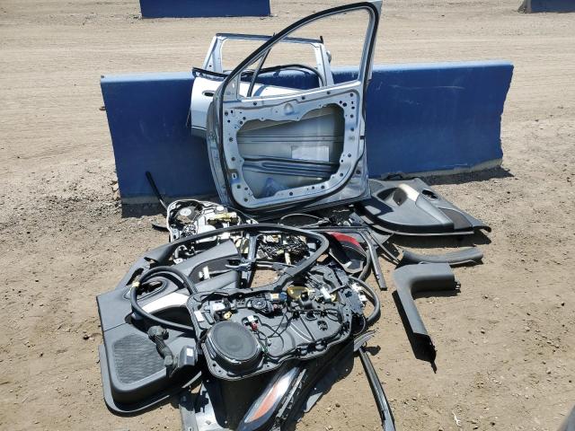 1C4PJMCB4HW616504 - 2017 JEEP CHEROKEE LATITUDE 银色 照片 13