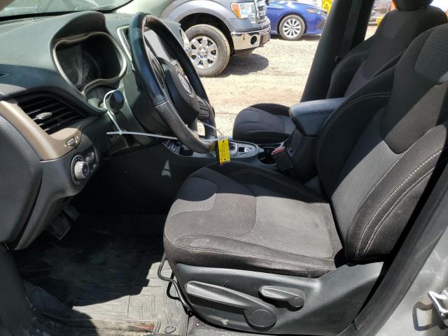 1C4PJMCB4HW616504 - 2017 JEEP CHEROKEE LATITUDE 银色 照片 7