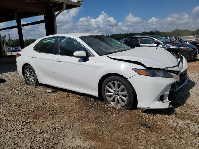 4T1B11HK1KU744022 - 2019 TOYOTA CAMRY L 白色 照片 4
