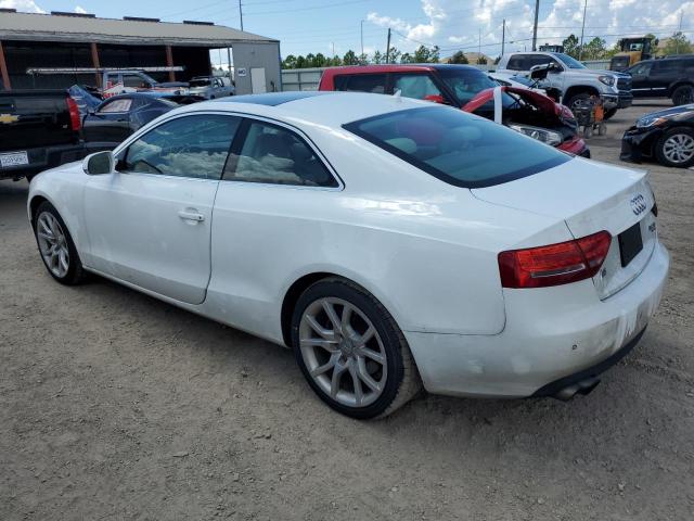 WAULFAFR1CA037013 - 2012 AUDI A5 PREMIUM PLUS WHITE photo 2