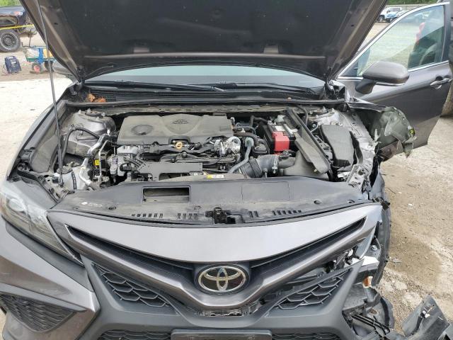 4T1G11BK2NU048613 - 2022 TOYOTA CAMRY SE GRAY photo 22