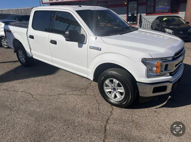 1FTEW1EP4JKF94923 - 2018 FORD F150 SUPERCREW WHITE photo 1