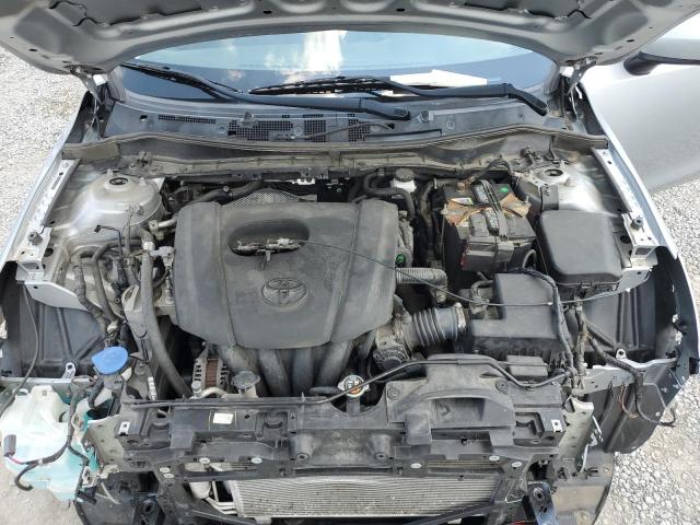 3MYDLBYV3JY300886 - 2018 TOYOTA YARIS IA SILVER photo 11