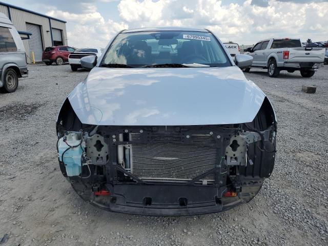 3MYDLBYV3JY300886 - 2018 TOYOTA YARIS IA SILVER photo 5