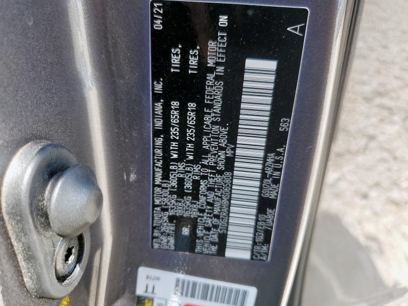 5TDGZRAH8MS065808 - 2021 TOYOTA HIGHLANDER XLE Մոխրագույն լուսանկար 13