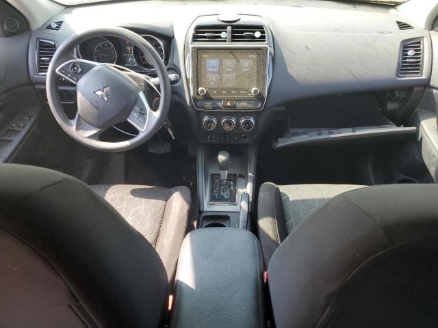 JA4AP3AU4LU005289 - 2020 MITSUBISHI OUTLANDER ES WHITE photo 8