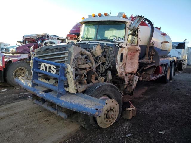 1M2P270C3YM048457 - 2000 MACK 600 RD600 TWO TONE photo 2