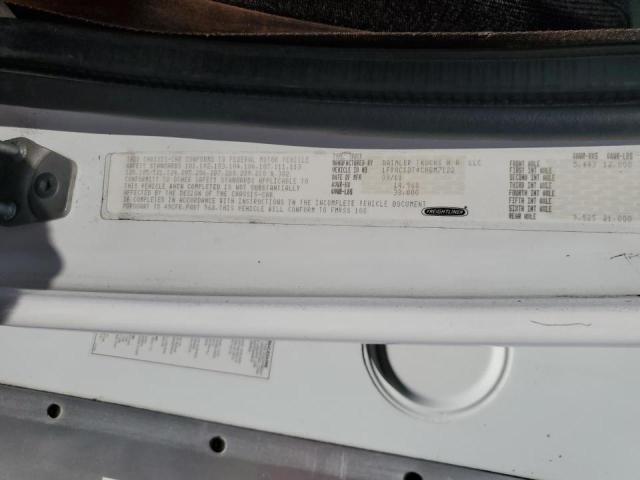 1FVACXDT4CHBM7122 - 2012 FREIGHTLINER M2 106 MEDIUM DUTY WHITE photo 13