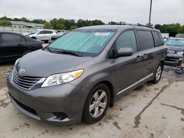 2016 TOYOTA SIENNA LE, 
