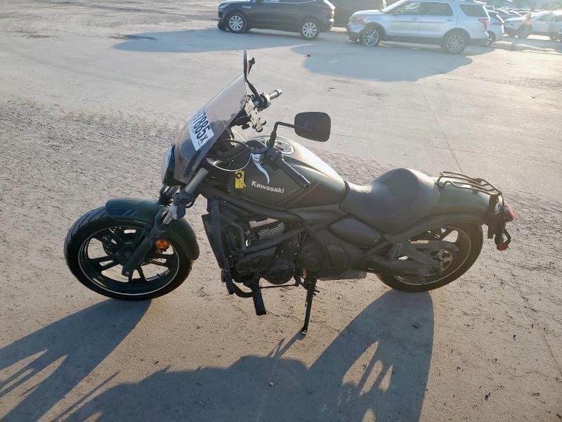 JKAENED13KDA14152 - 2019 KAWASAKI EN650 D GREEN photo 3