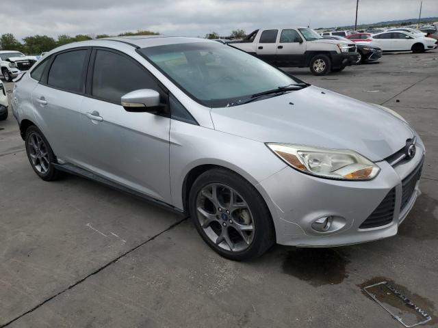 1FADP3F22DL302200 - 2013 FORD FOCUS SE SILVER photo 4