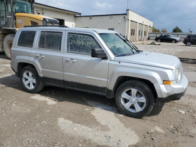 1C4NJPBB7DD251199 - 2013 JEEP PATRIOT SPORT SILVER photo 4