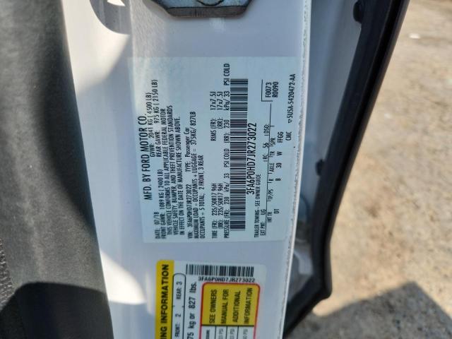 3FA6P0HD7JR273022 - 2018 FORD FUSION SE WHITE photo 12