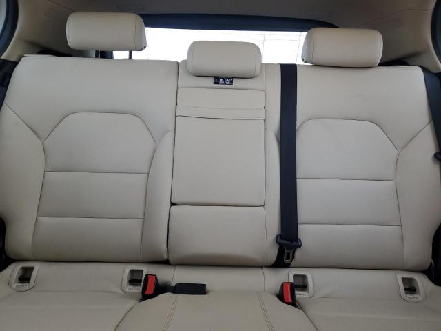 WDCTG4EB8KU004166 - 2019 MERCEDES-BENZ GLA 250 Սպիտակ լուսանկար 10