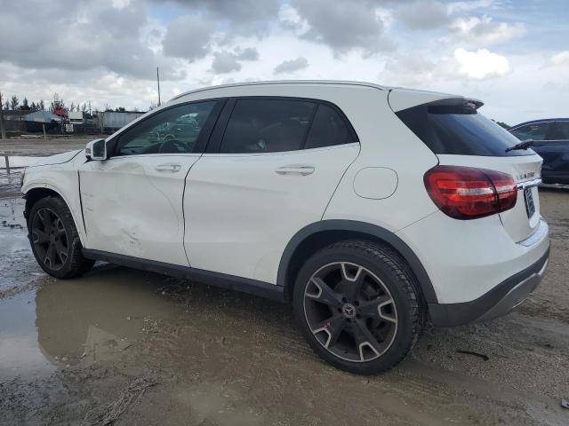 WDCTG4EB8KU004166 - 2019 MERCEDES-BENZ GLA 250 Սպիտակ լուսանկար 2