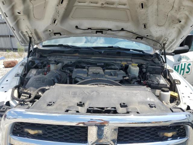 3C7WRNBL1HG520139 - 2017 RAM 5500 თეთრი ფოტო 11