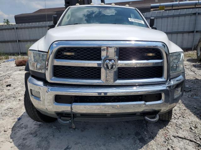 3C7WRNBL1HG520139 - 2017 RAM 5500 თეთრი ფოტო 5