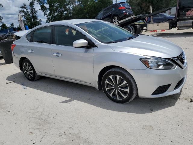 3N1AB7APXKY274725 - 2019 NISSAN SENTRA S Plata foto 4