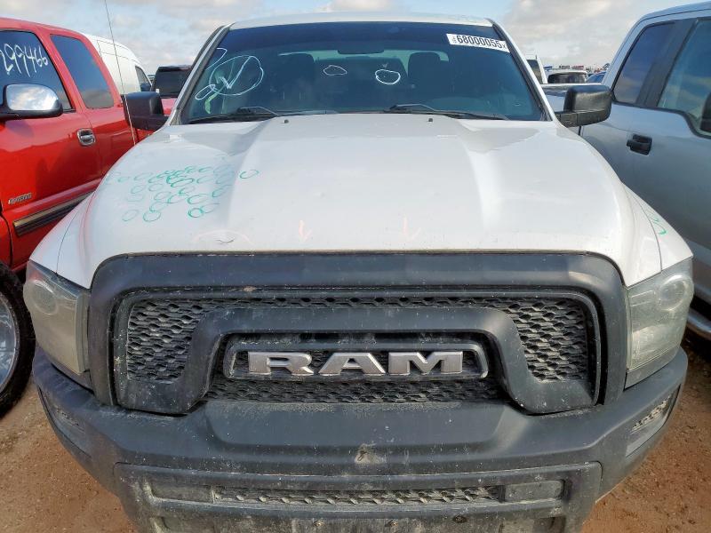 1C6RR7GG8NS188374 - 2022 RAM 1500 CLASSIC SLT Blanc photo 5