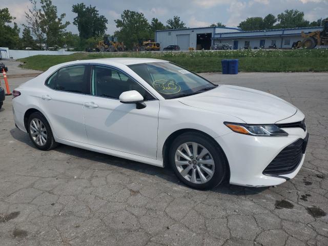 4T1C11AK5LU376475 - 2020 TOYOTA CAMRY LE Ақ фото 4