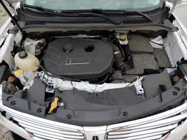 5LMTJ3DHXHUL11119 - 2017 LINCOLN MKC RESERVE WHITE photo 12