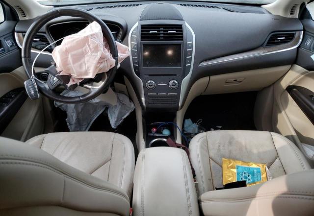 5LMTJ3DHXHUL11119 - 2017 LINCOLN MKC RESERVE WHITE photo 8