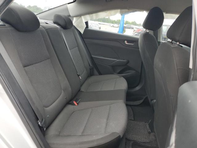 3KPC24A32JE025580 - 2018 HYUNDAI ACCENT SE Gümüş foto 10