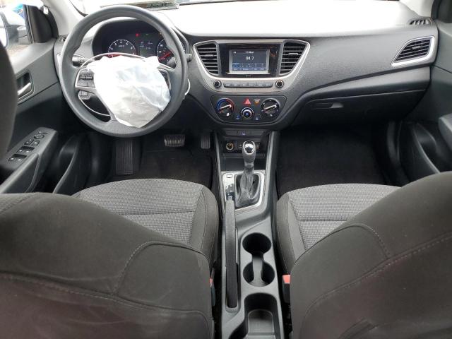 3KPC24A32JE025580 - 2018 HYUNDAI ACCENT SE Gümüş foto 8