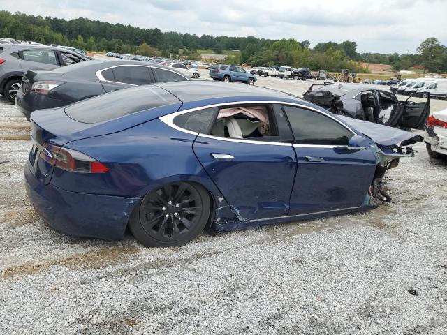 5YJSA1E28HF229903 - 2017 TESLA MODEL S أزرق صورة 3