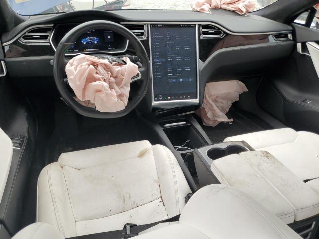 5YJSA1E28HF229903 - 2017 TESLA MODEL S أزرق صورة 8
