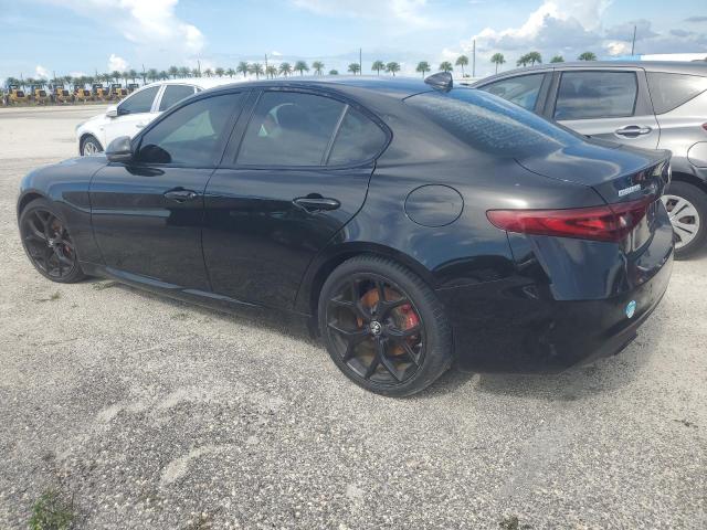 ZARFAMAN4K7622772 - 2019 ALFA ROMEO GIULIA BLACK photo 2