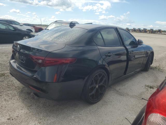 ZARFAMAN4K7622772 - 2019 ALFA ROMEO GIULIA BLACK photo 3