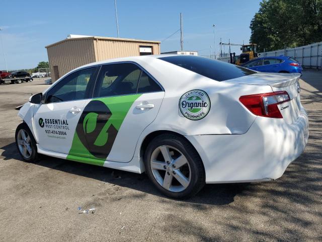 4T1BF1FK5CU526882 - 2012 TOYOTA CAMRY BASE 白色 照片 2