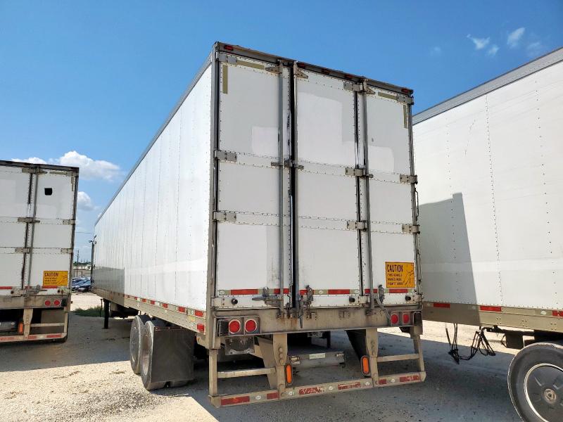 1UYVS2531DU510517 - 2013 UTILITY VS2RA أبيض صورة 3