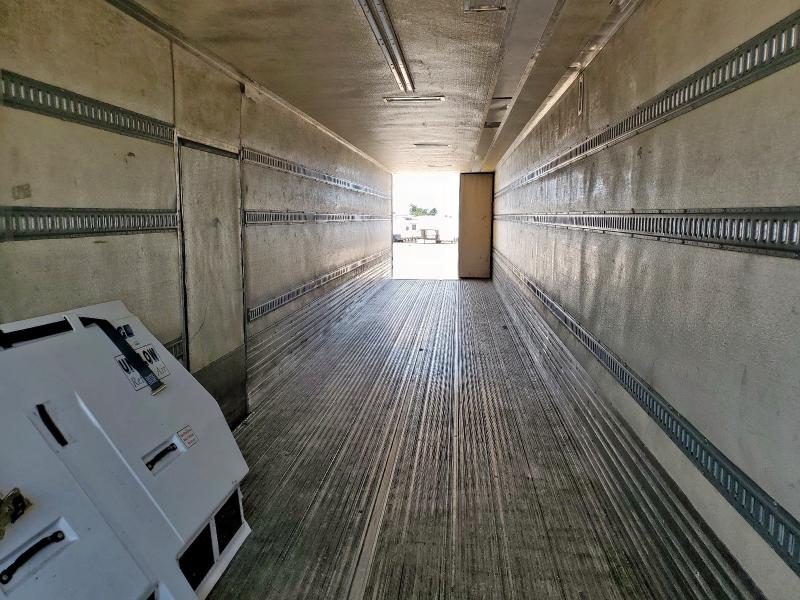 1UYVS2531DU510517 - 2013 UTILITY VS2RA أبيض صورة 6