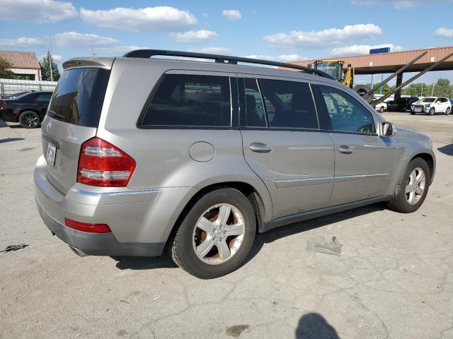 4JGBF71E17A226588 - 2007 MERCEDES-BENZ GL450 450 4MATIC SILVER photo 3