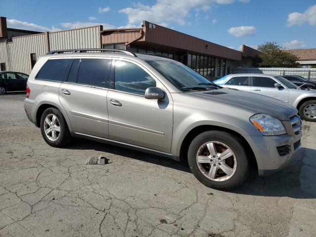 4JGBF71E17A226588 - 2007 MERCEDES-BENZ GL450 450 4MATIC SILVER photo 4