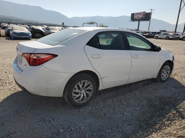 5YFBURHE7JP805230 - 2018 TOYOTA COROLLA L 白色 照片 3