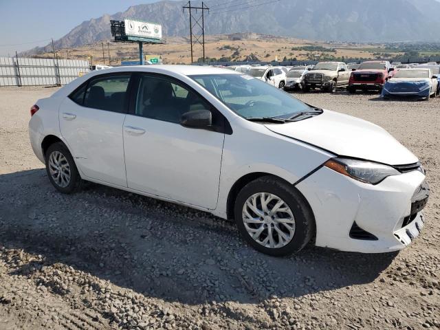 5YFBURHE7JP805230 - 2018 TOYOTA COROLLA L 白色 照片 4