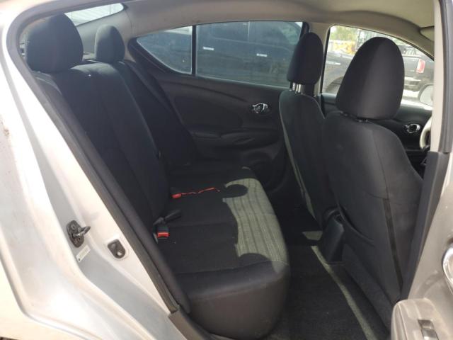 3N1CN7APXDL860535 - 2013 NISSAN VERSA S 银色 照片 10