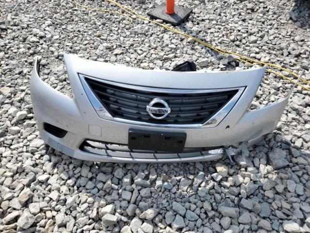 3N1CN7APXDL860535 - 2013 NISSAN VERSA S 银色 照片 12
