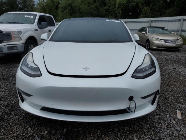 5YJ3E1EBXKF388020 - 2019 TESLA MODEL 3 WHITE photo 5