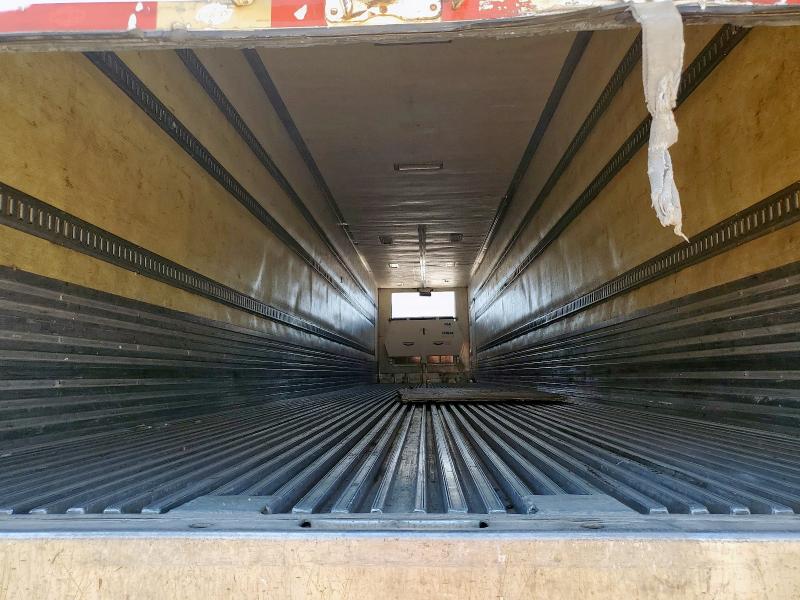 1UYVS25349U645336 - 2009 UTILITY VS2RA WHITE photo 5