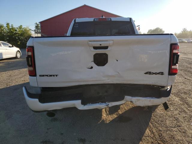 1C6SRFVT2NN150004 - 2022 RAM 1500 SPORT WHITE photo 6