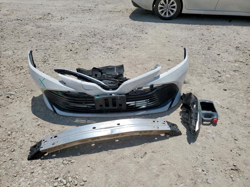 4T1C11AK0LU942431 - 2020 TOYOTA CAMRY LE 白色 照片 12