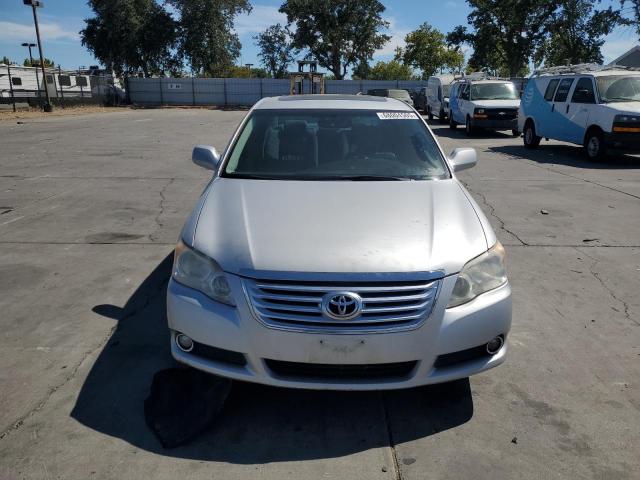 4T1BK36B88U308904 - 2008 TOYOTA AVALON XL SILVER photo 5